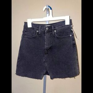 Madewell Rigid Denim A-Line Black Denim Skirt Size 25 NWOT